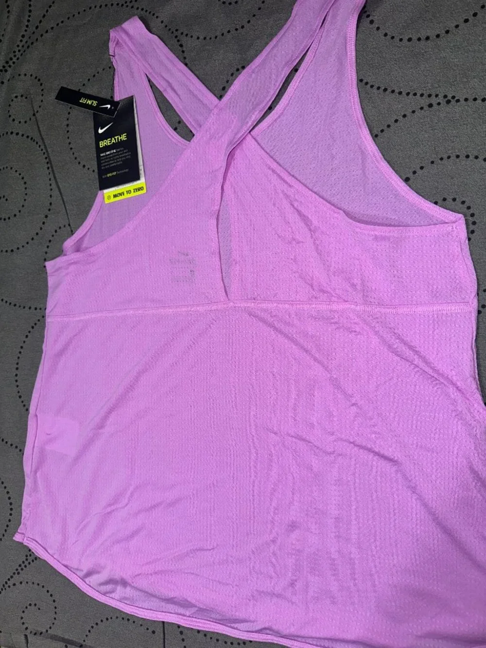 NIKE WOMEN'S BREATHE RUNNING #597 FUSCHIA GLOW TANK SLIM FIT SIZE L WOMEN $35.00